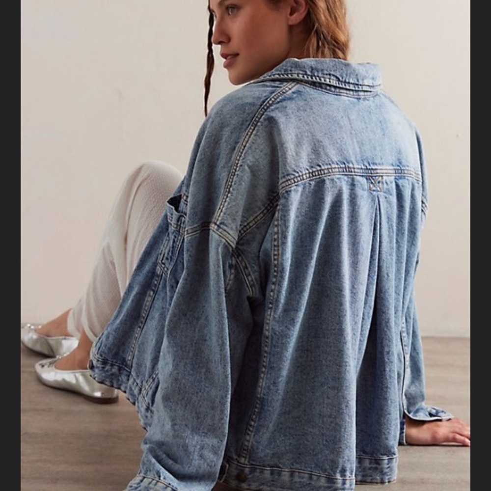We The Free Opal Denim swing Jacket - size Large perfect condition